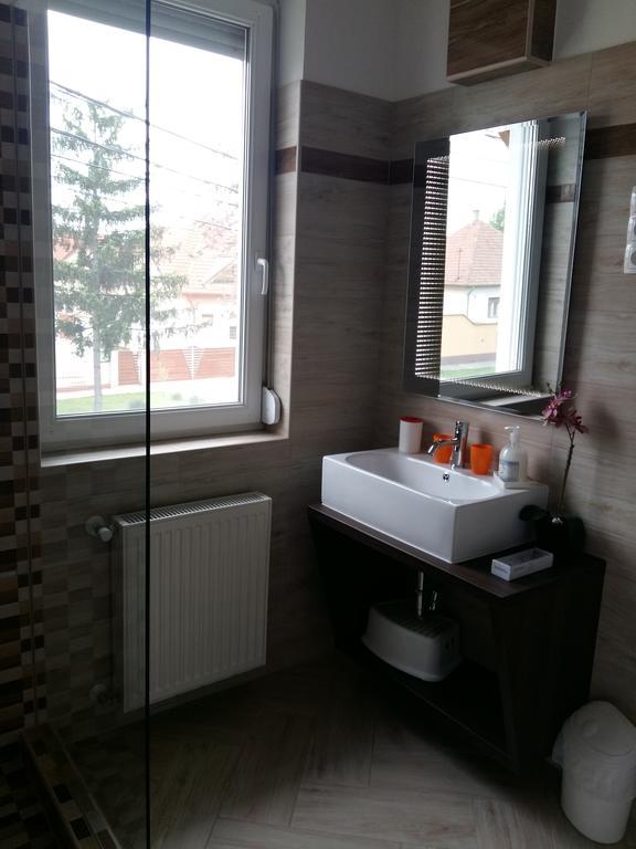 Katalin Boutique & Wellness Apartmanok Hajduszoboszlo Exterior foto