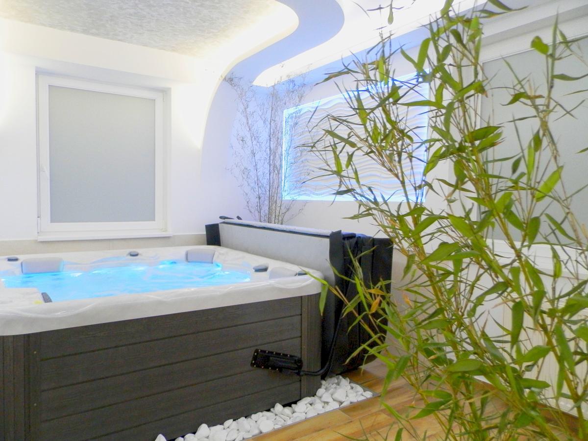 Katalin Boutique & Wellness Apartmanok Hajduszoboszlo Exterior foto